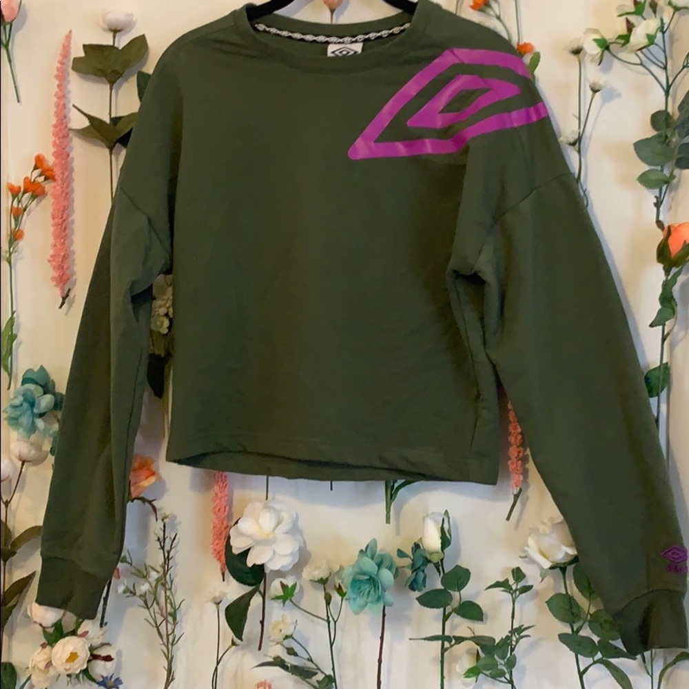 Umbro cropped athletic sweatshirt